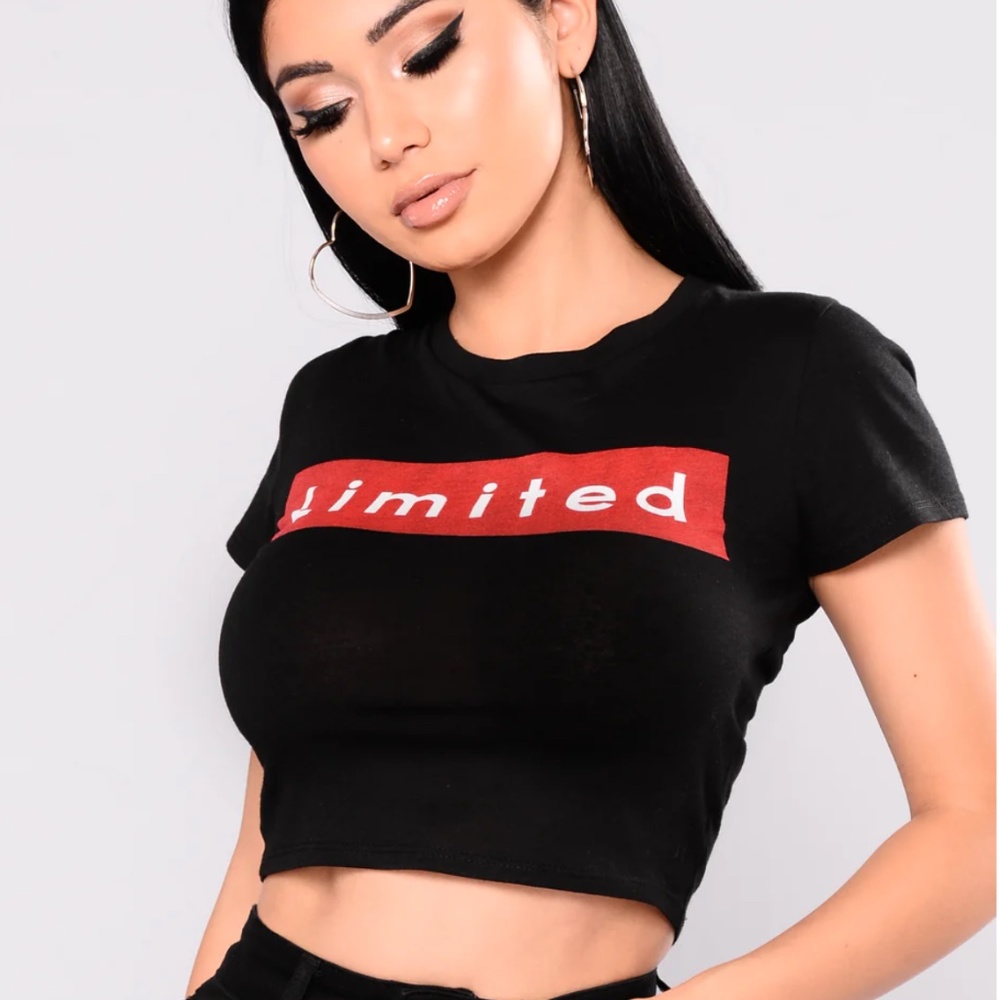 Fashion Nova Cropped Graphic Tee